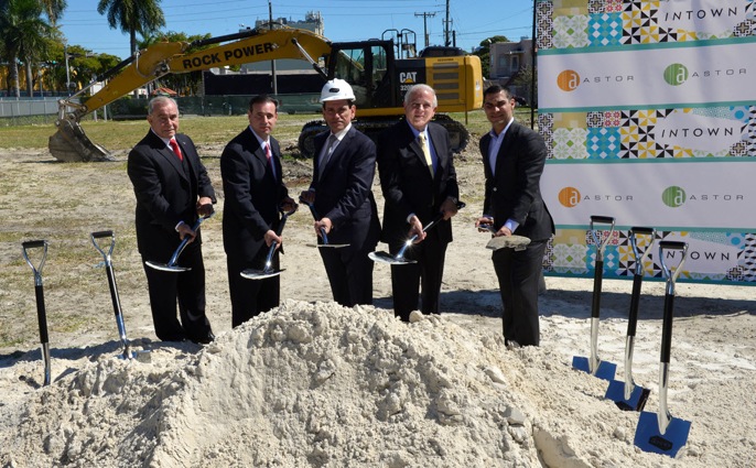 Commissioner-Wifredo-Willy-Gort-Commissioner-Frank-Carollo-President-and-CEO-Henry-Torres-Mayor-Tomas-P.-Regalado-and-Commissioner-Francis-Suarez.1.jpeg